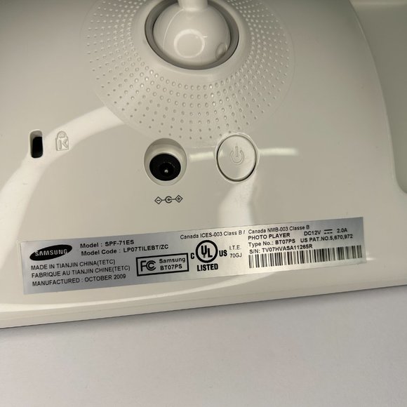 Samsung Digital Picture frame Black Model: SPF-71ES - Picture 11 of 11